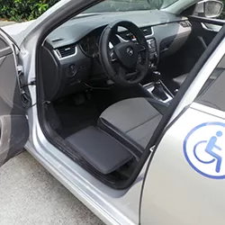 Panel samping kursi