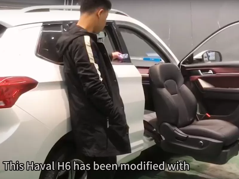 Haval H6 ini dimodifikasi dengan kursi putar Xinder-Tech
