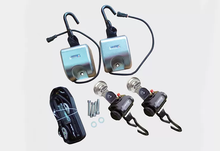 Sistem pengekangan kursi roda X-806