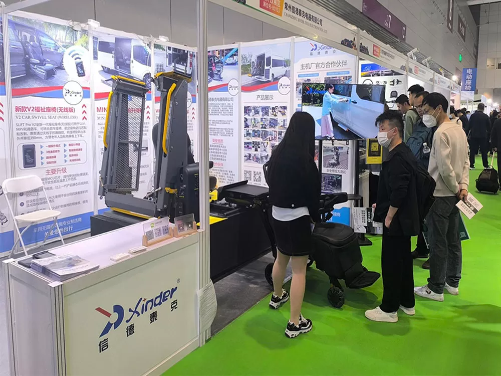 Perempuan Xinder-Tech berpartisipasi dalam pameran Shenzhen Jiuzhou